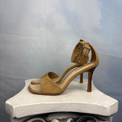 The Chant Calf Hair Heel