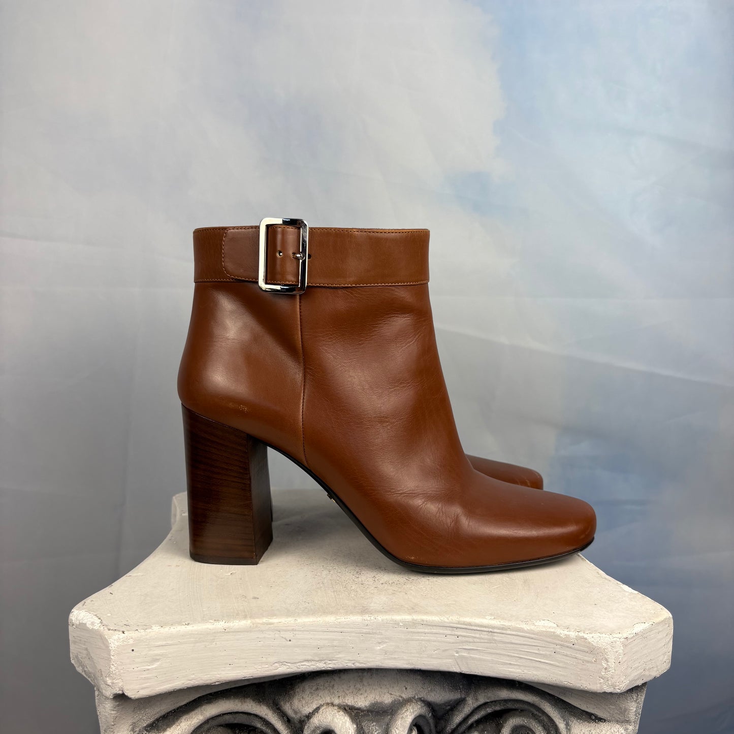 The Staple Leather Boot