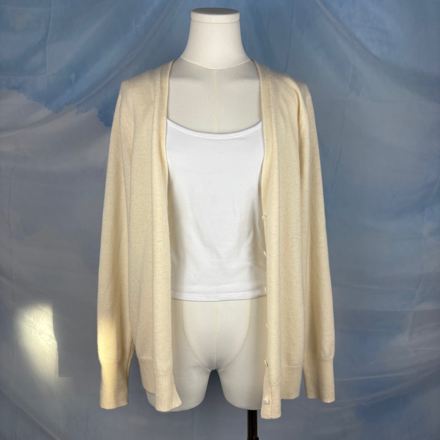 The Classic Cashmere Cardigan