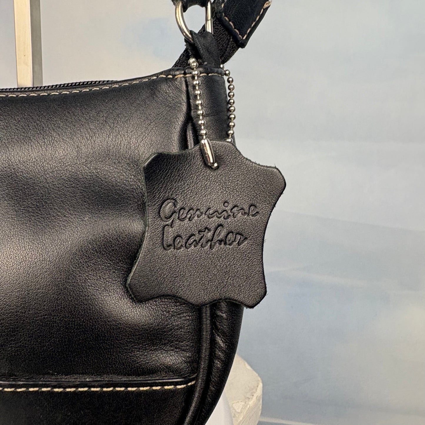 The Everyday Leather Shoulder Bag