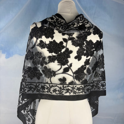 The Midnight Bloom Shawl