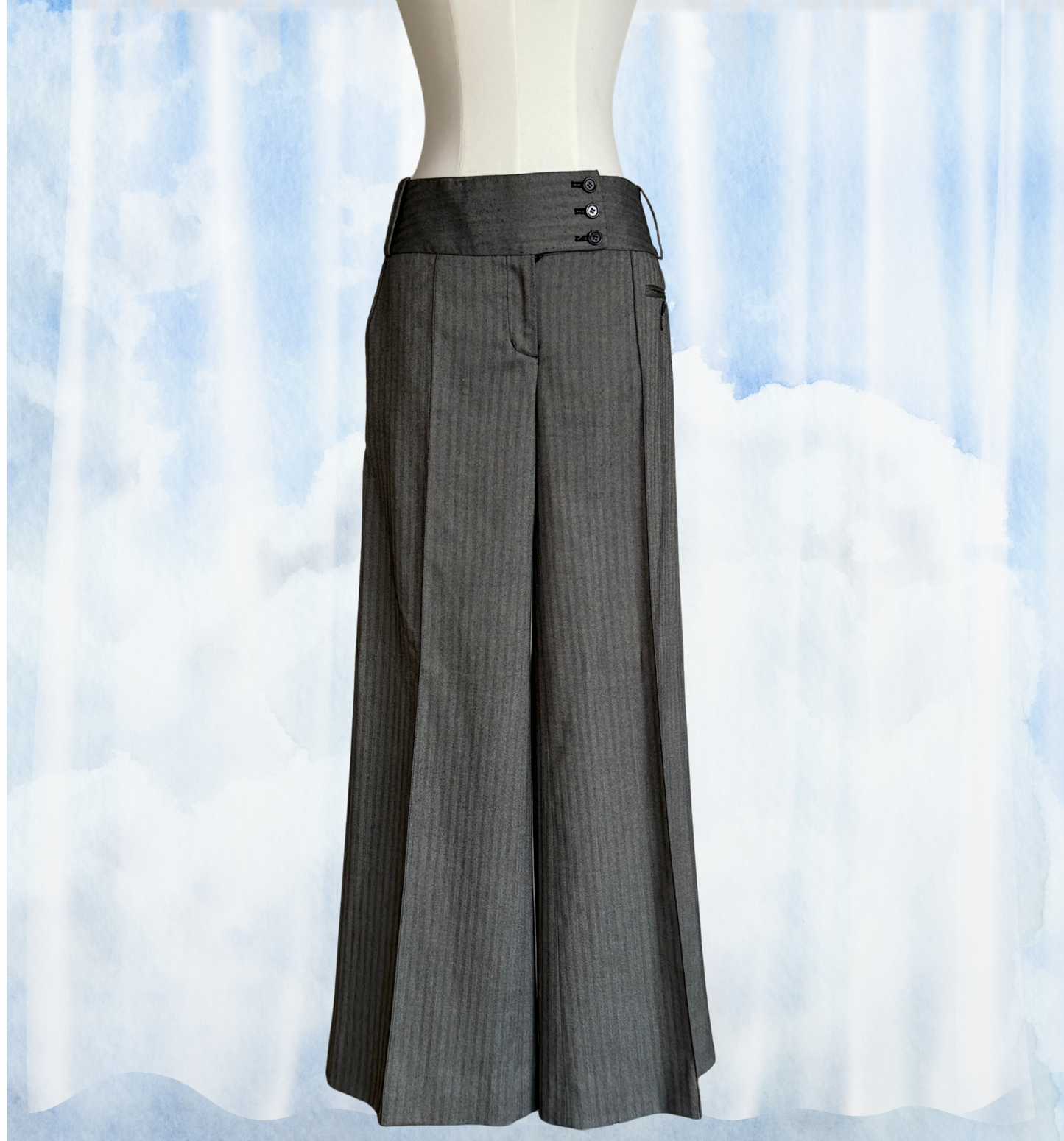 The Elegant Pleated Trousers