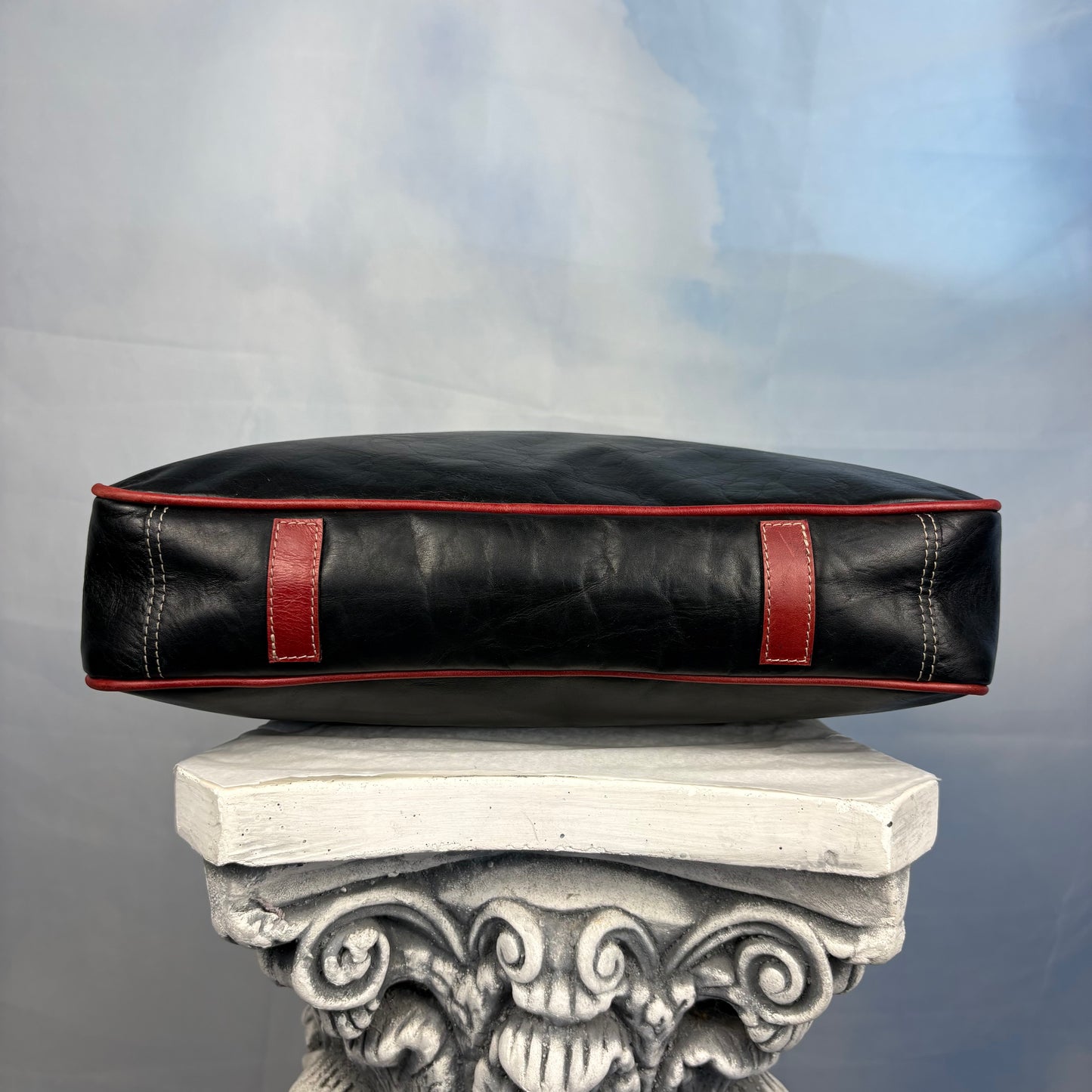 The Zebra Trim Shoulderbag