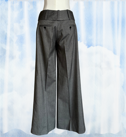 The Elegant Pleated Trousers