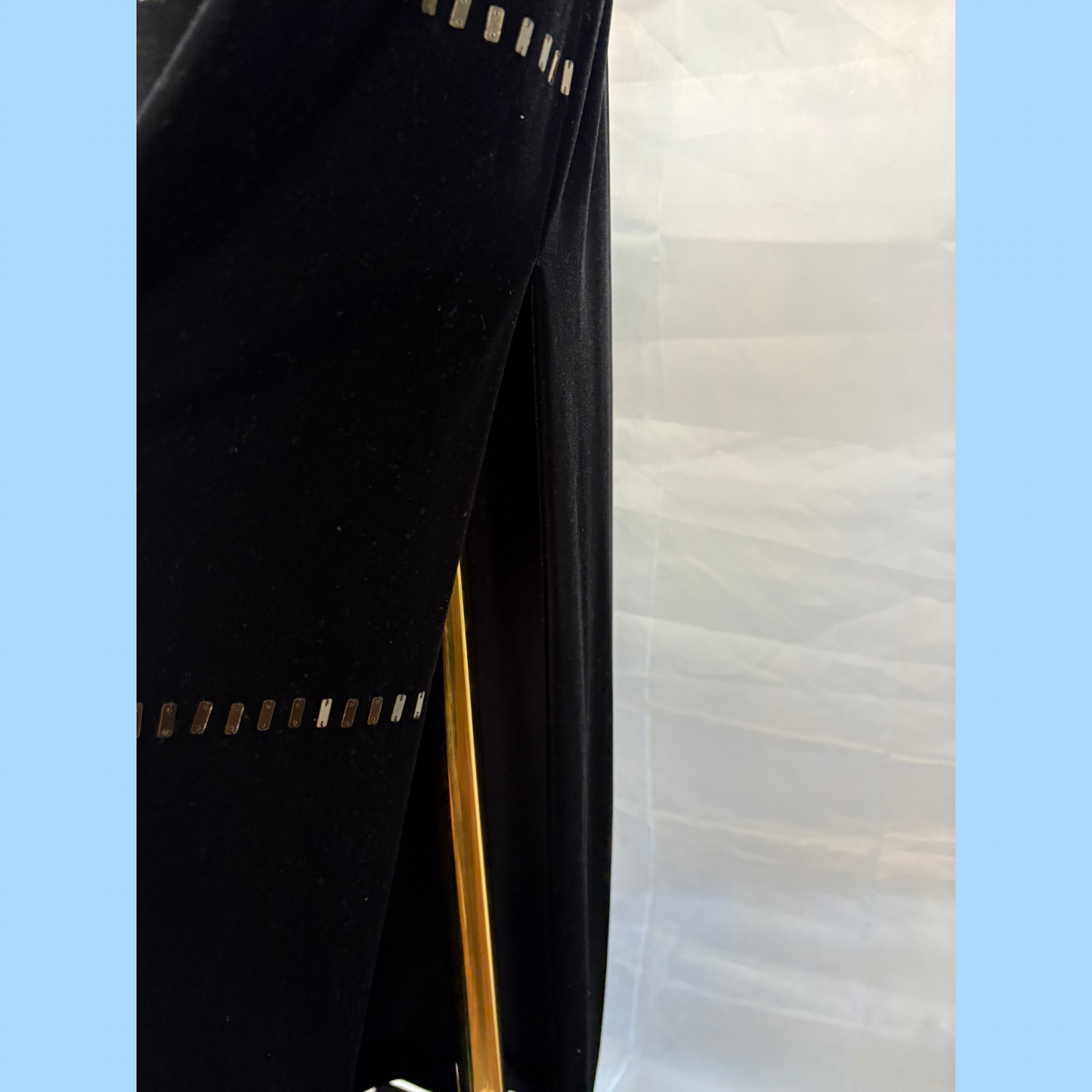 The Chic Velvet Dress