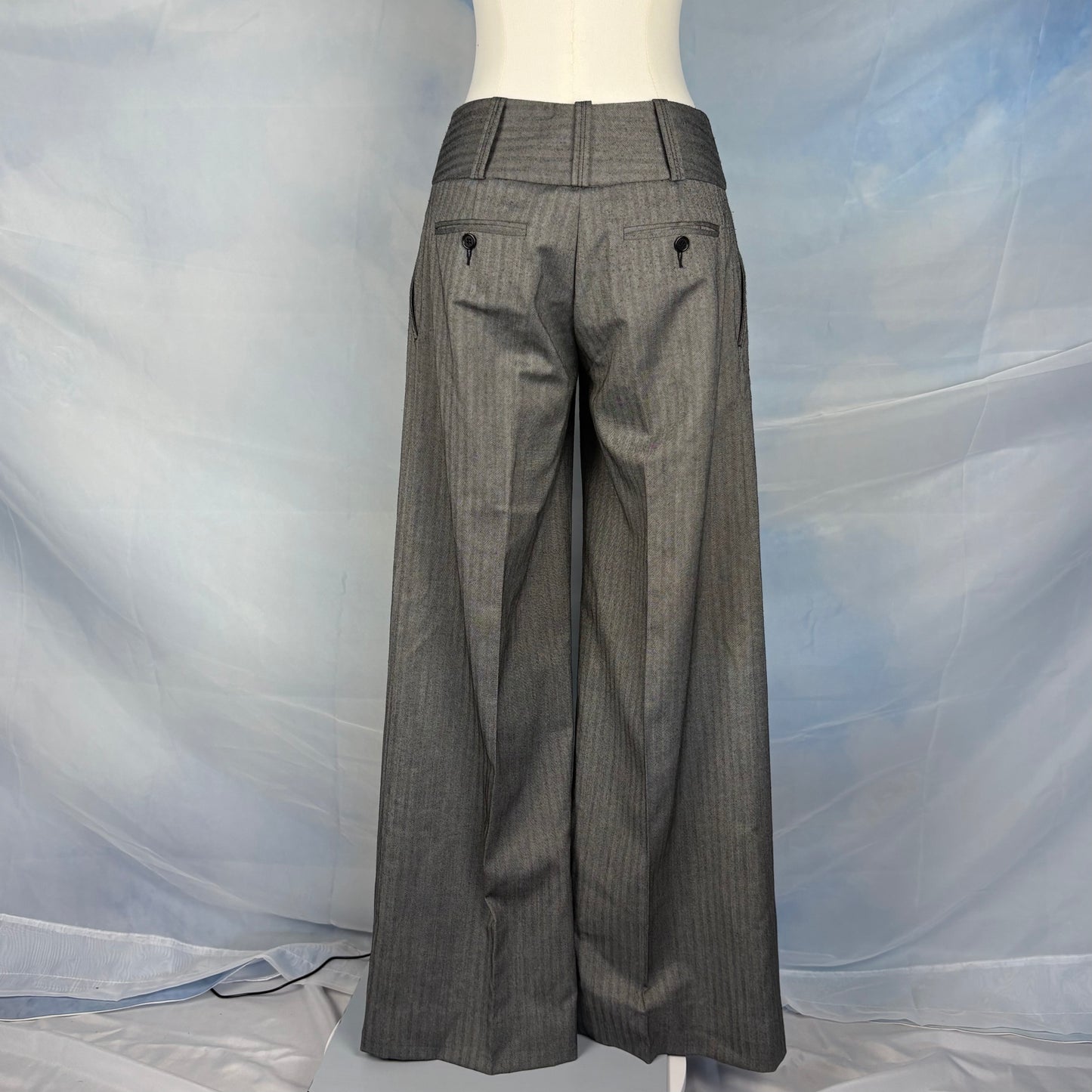 The Elegant Pleated Trousers